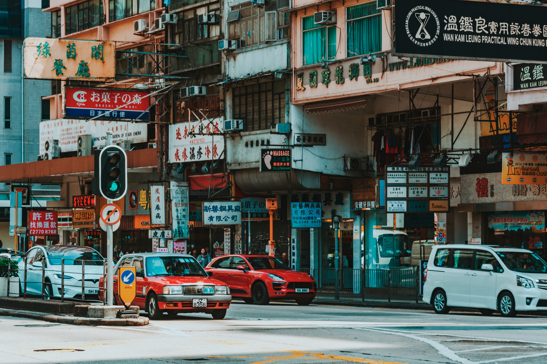 去香港工作签注可以在自助机办理吗